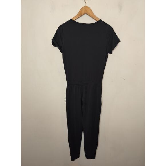 Vuori All Day Jumpsuit Short Sleeve Pant Romper V Neck - Picture 8 of 9